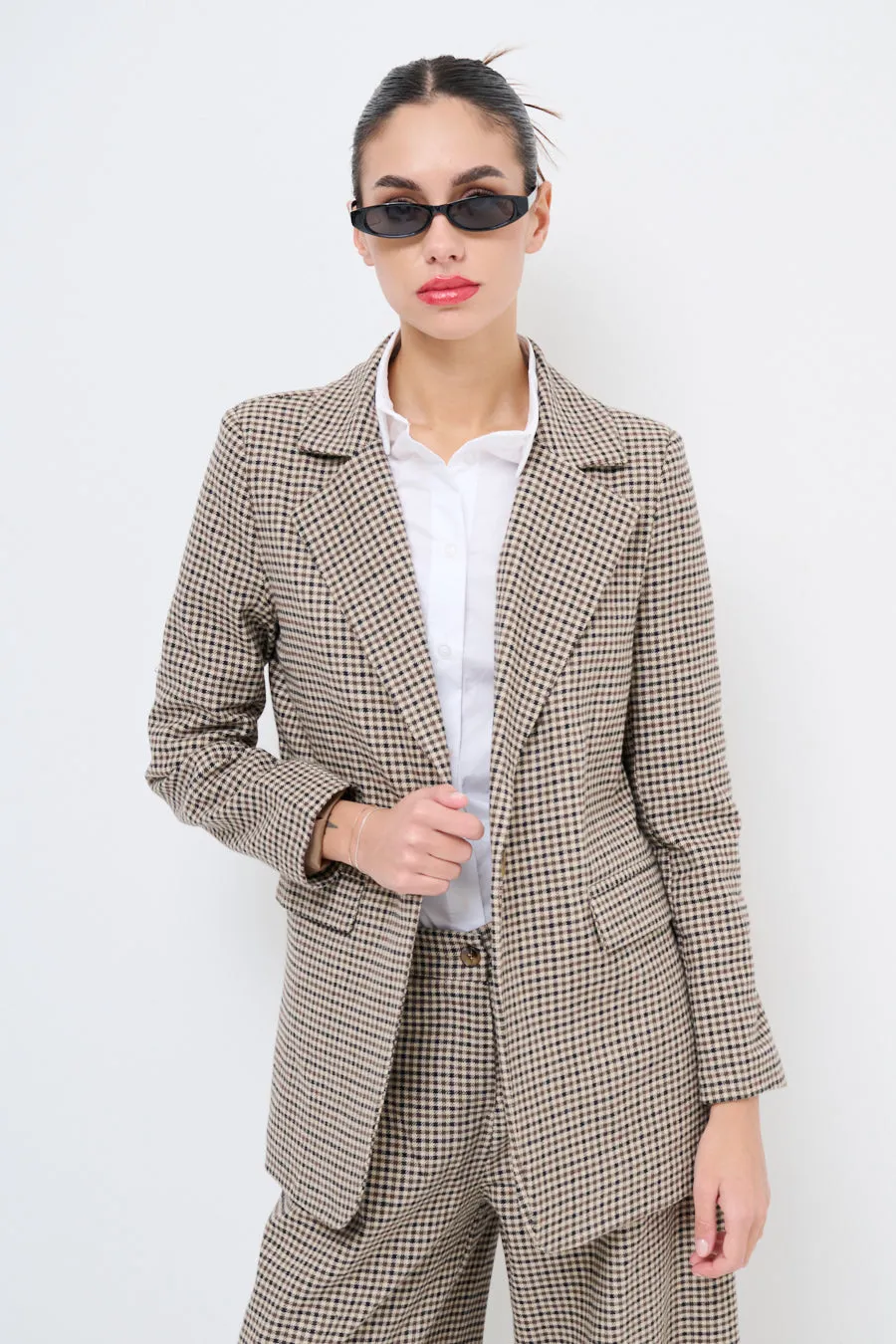 Chic plaid blazer classic tailored style wholesale