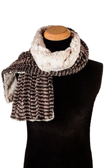 Men's Classic Scarf - Two-Tone, Luxury Faux Fur in 8mm