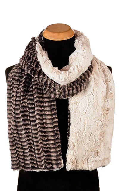 Men's Classic Scarf - Two-Tone, Luxury Faux Fur in 8mm